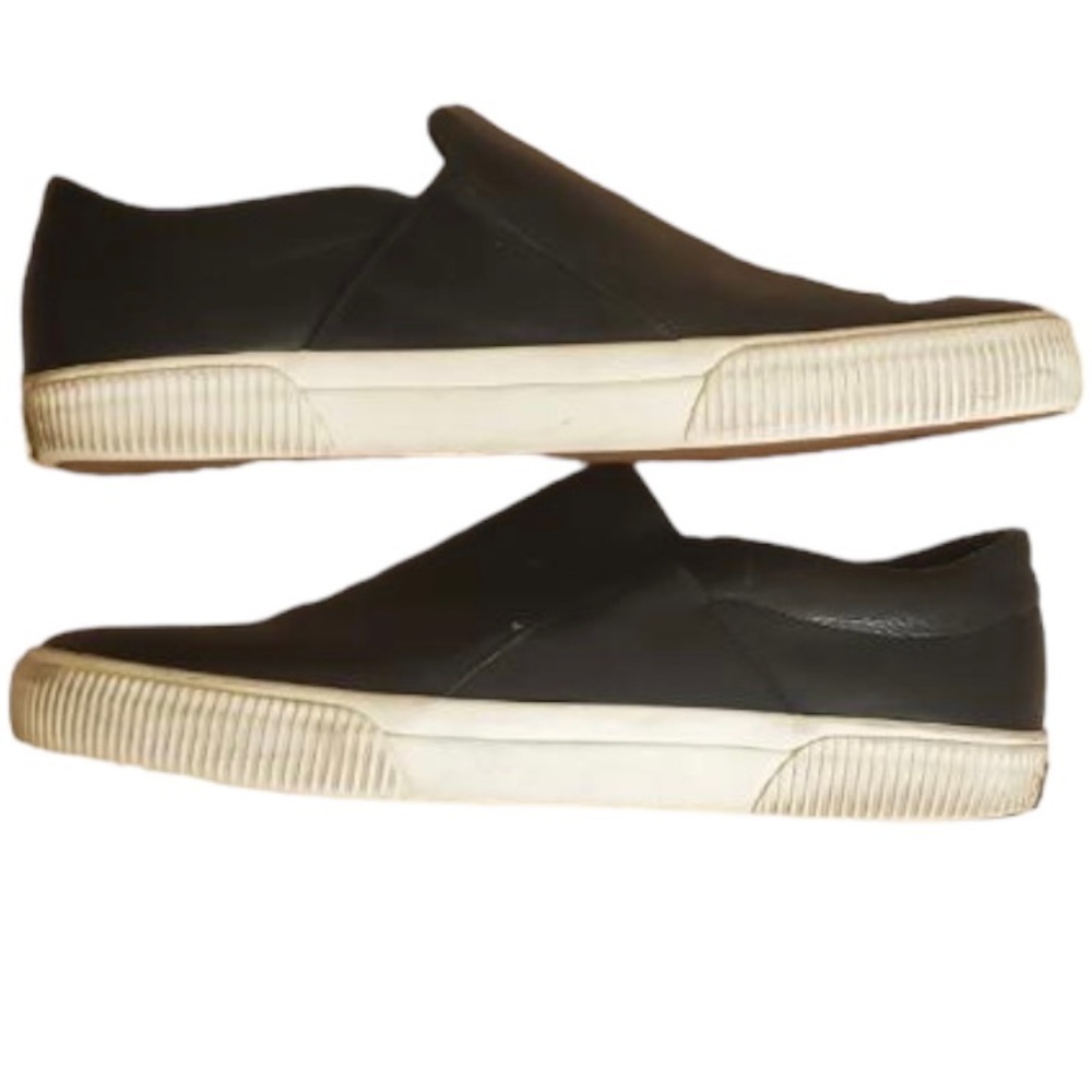 Black Leather Vince Slip On Sneakers 
Size 12